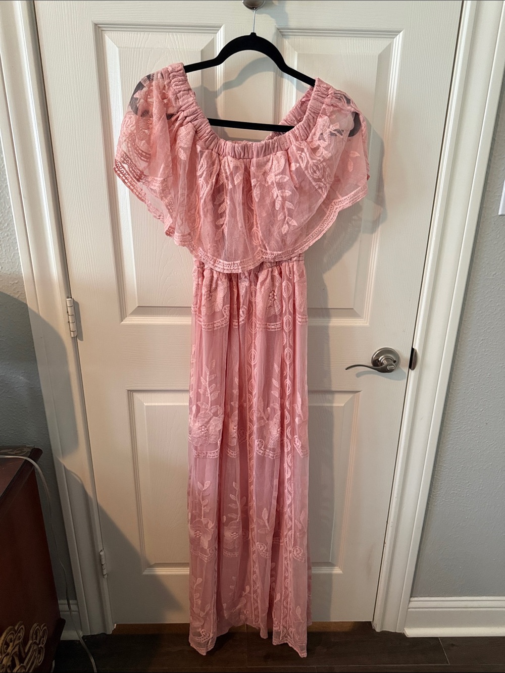 Girls Pink Lace Off-Shoulder Maxi Dress